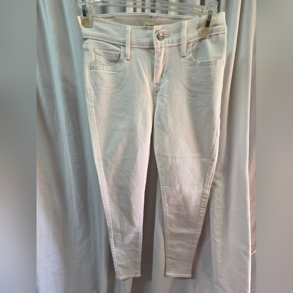 Levis Jeans